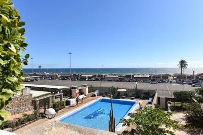 Vista general del mar o vista desde la casa o chalet