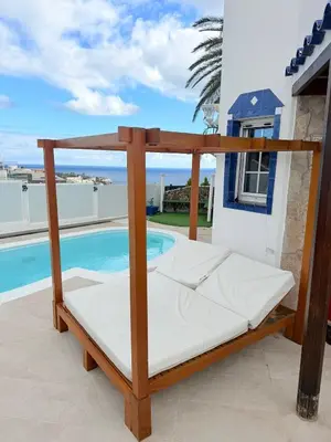 Piscina en o cerca de Casa Liliana