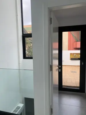 Plano de LITTLE NELL casa compartida