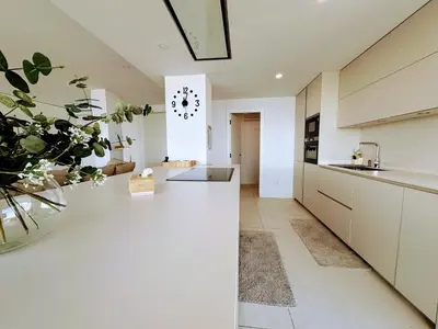 Una cocina o zona de cocina en Piso Vistas Playa Alcaravaneras