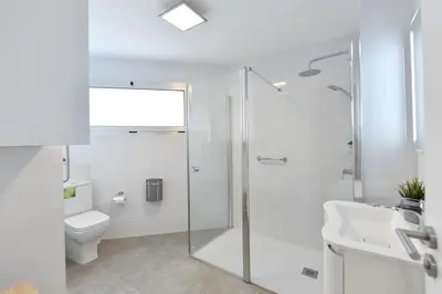 Un baño de El Corazon en el Puerto by VillaGranCanaria