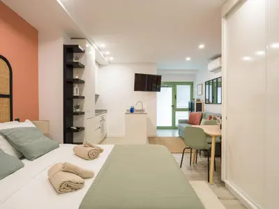 Cama o camas de una habitación en Bello estudio en el corazón de Las Palmas GB1C