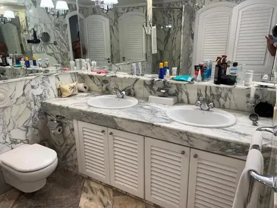 Un baño de Anfi Puerto