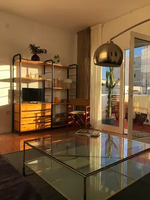 Una televisión o centro de entretenimiento en Rooftop City Center LPA