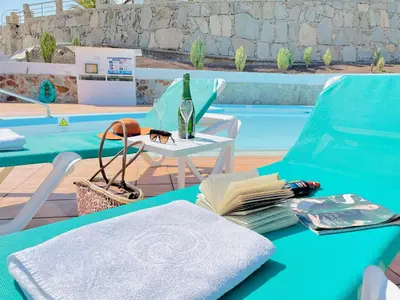 Piscina en o cerca de Atlantic Ocean & Beach Views - Holiday Club Suite