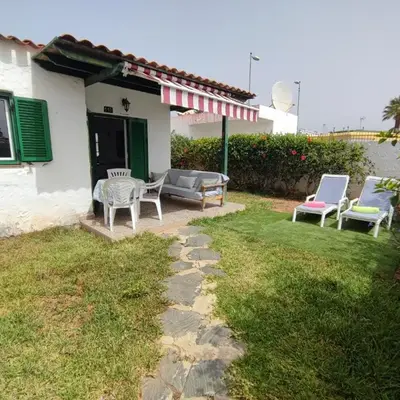 private Bungalow next to Yumbo Center