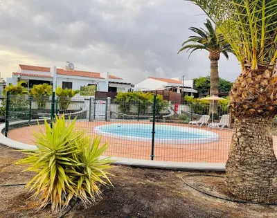Piscina en o cerca de Bungalow Maspalomas, Jacuzzi