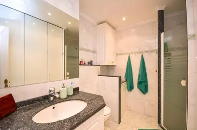 Un baño de Primera línea Montemarina Anfi del Mar