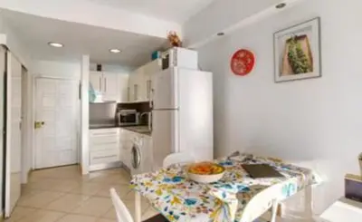 Una cocina o zona de cocina en Quiet beach