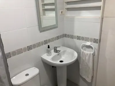 Un baño de Vacacional Playa Las Canteras