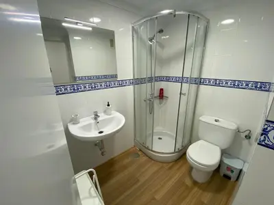 Un baño de Beachfront Suite Las Canteras