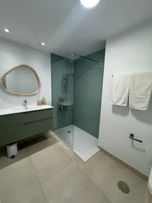 Un baño de Oasis 29