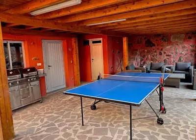 Instalaciones para jugar al ping pong en Finca Elipha Gran Canaria o alrededores