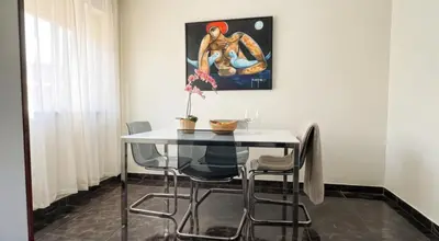 Plano de Apartamento en Vecindario con WiFi rápido