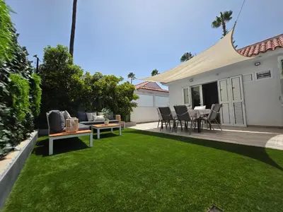 Jardín al aire libre en Paraiso en Maspalomas, Bonito y Moderno Bungalow