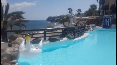 Piscina en o cerca de Altamar Beachfront