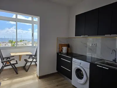 Una cocina o zona de cocina en Casa Balcon 2 bedroom by El Sirocco