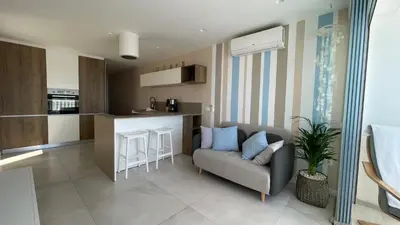 Una cocina o zona de cocina en Eleonor s Suite