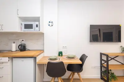 Una cocina o zona de cocina en Las Canteras Loft Beach - 2 minutes from the Beach