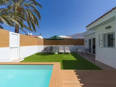 Piscina en o cerca de Refurbished 2 bedrooms house private pool