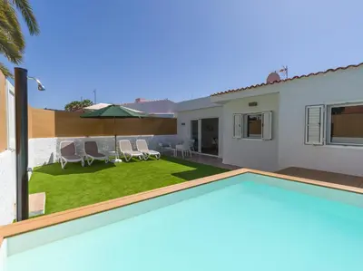 Piscina en o cerca de Refurbished 2 bedrooms house private pool