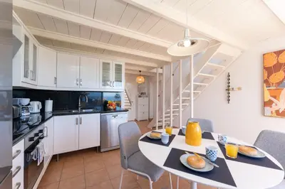 Una cocina o zona de cocina en Beach House Monte Rojo