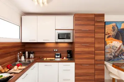 Una cocina o zona de cocina en Maspalomas Beach Apartment Charca 1 by VillaGranCanaria
