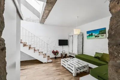 Plano de Casa Bonita Peaceful Home