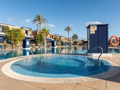 Piscina en o cerca de Duplex in Meloneras near Maspalomas Beach