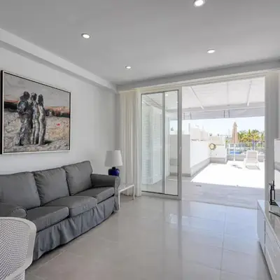 Apartment in Playa de Mogán with Sea Views