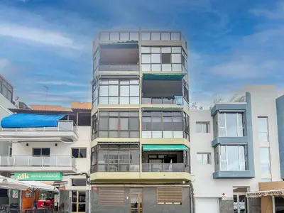 Edificio en el que se encuentra el apartamento