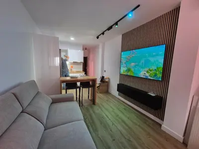 Una televisión o centro de entretenimiento en 8i Canteras 1-21
