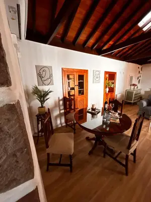Zona de estar de Balcón Néstor Álamo II