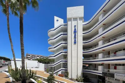 Edificio en el que se encuentra el apartamento