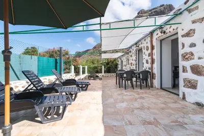 Un balcón o terraza de Home2Book Mountain Serenity House Agaete, Terrace