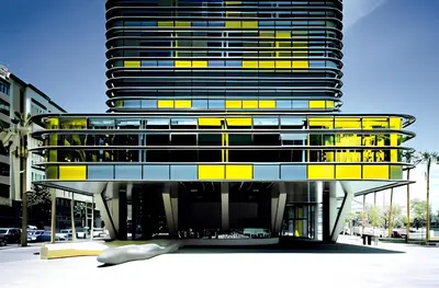 Edificio en el que se encuentra el apartamento