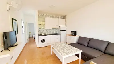 Una cocina o zona de cocina en Your Happy Place in Arguineguin, Swimmingpool and Seaviews
