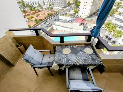 Un balcón o terraza de Sky view and sunny by CASAS COCODRILO