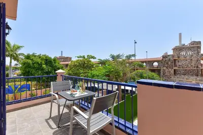 Un balcón o terraza de Meloneras Bahía 48 by Villagrancanaria