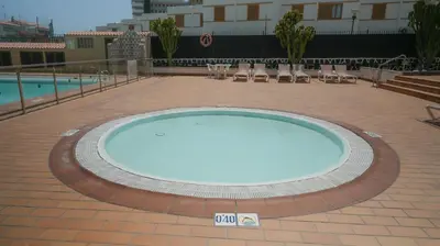 Piscina en o cerca de Los Cactus Canary Home Rent