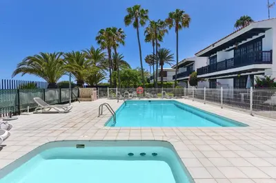 Piscina en o cerca de Arpones by Villagrancanaria