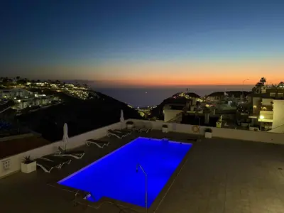 Piscina en o cerca de Vista Amadores by SunHousesCanarias