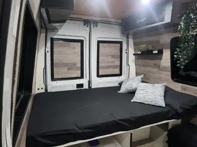 Zona de estar de Furgoneta camper