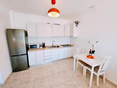 Una cocina o zona de cocina en Eagle View Santa Claudia