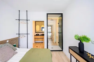 Cama o camas de una habitación en 3BR Portview Luxury Penthouse & Terrace