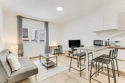 Una cocina o zona de cocina en Home2Book Chic Apartment Near The Sea, La Garita