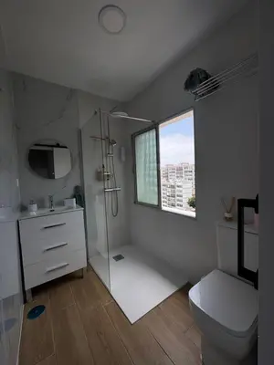 Un baño de Room Mayi GC