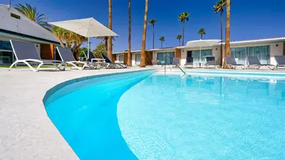Piscina en o cerca de Sanom beach Resort by youRoom Only Adults