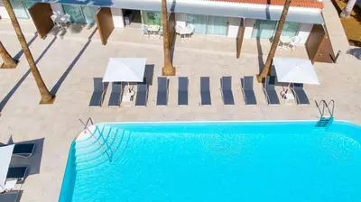 Piscina en o cerca de Sanom beach Resort by youRoom Only Adults