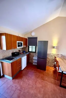 Una cocina o zona de cocina en Sunny Haven in Santa Fe - Playa del Inglés- Maspalomas